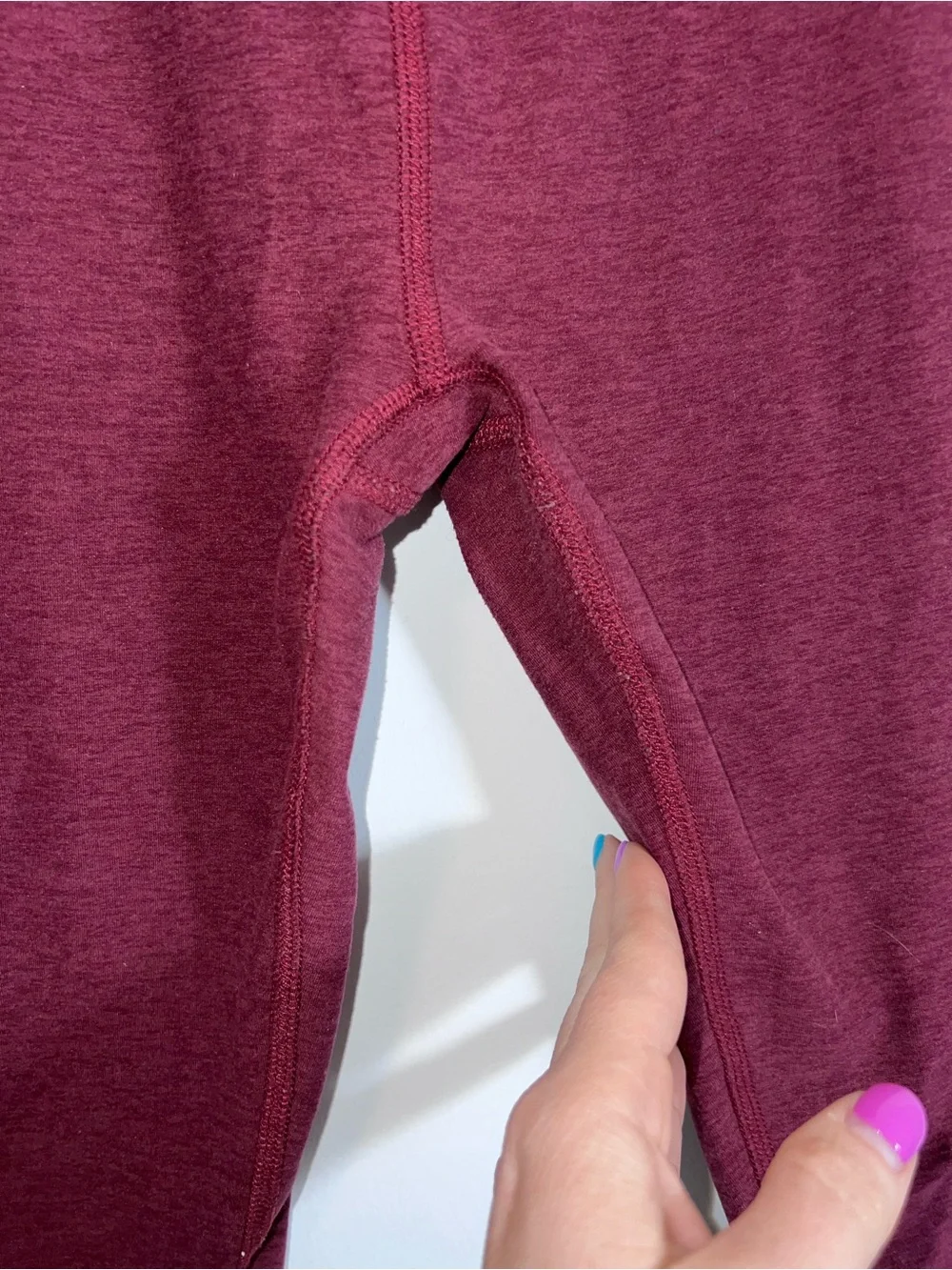 Beyond Yoga Caught In The Midi Legging High-Leggings - Burgundy red color small - Picture 7 of 16